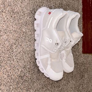 Adorable running shoes great for tennis basketball and various other reasons!!🥹